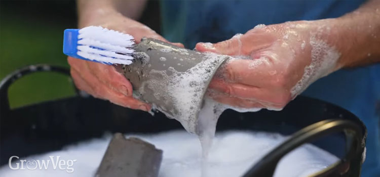 Washing pots