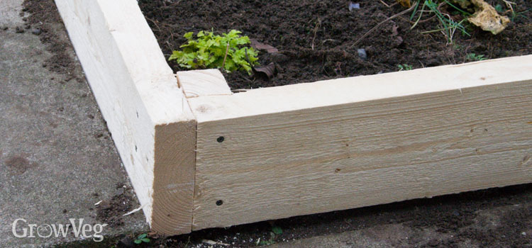 Treating Wood For Vegetable Gardens, How To Prepare A Wooden Box For Planting