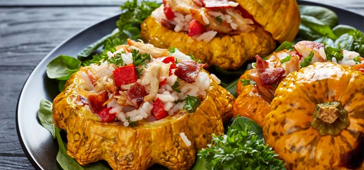 Stuffed patty pan squashes
