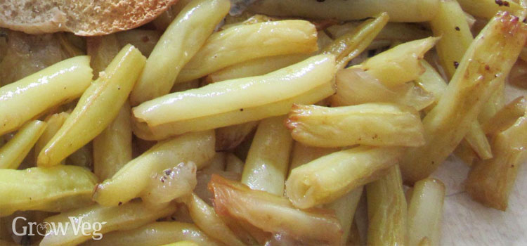 Braised yellow wax beans